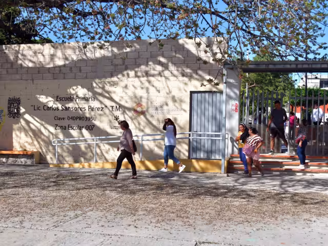 Denuncian a maestra por amarrar y golpear a niño en primaria de Campeche