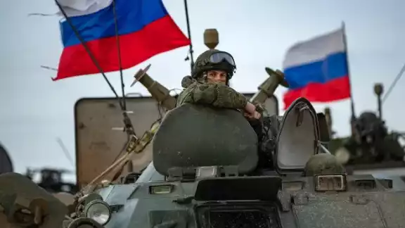 Rusia envía 50 mil soldados a Kursk