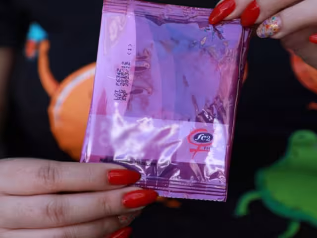 Más de tres mil condones para ambos géneros