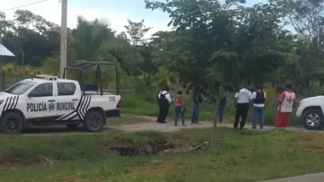 Policías acordonaron el área en Champotón