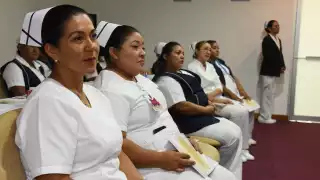 Campeche recibirá 35 nuevas enfermeras para reforzar atención médica en hospital de especialidades