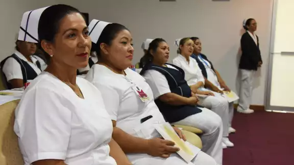 Más enfermeras, más bienestar: Campeche mejora su atención médica Más enfermeras, más bienestar: Campeche mejora su atención médica