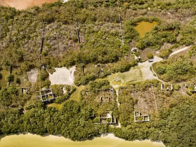 Real de Salinas, conocido como el "pueblo fantasma" de Campeche, albergaba a 200 personas dedicadas a la extracción de sal y el Palo de Tinte hace más de 200 años