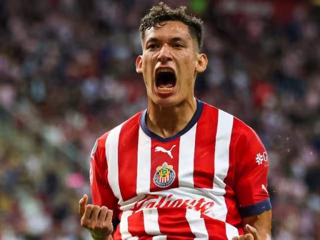 La transferencia de Jesús 'Chiquete' Orozco a Cruz Azul está en riesgo.