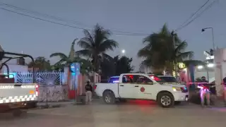 Autoridades policiacas cumplen orden judicial en un predio y aseguran drogas, en San Camilo