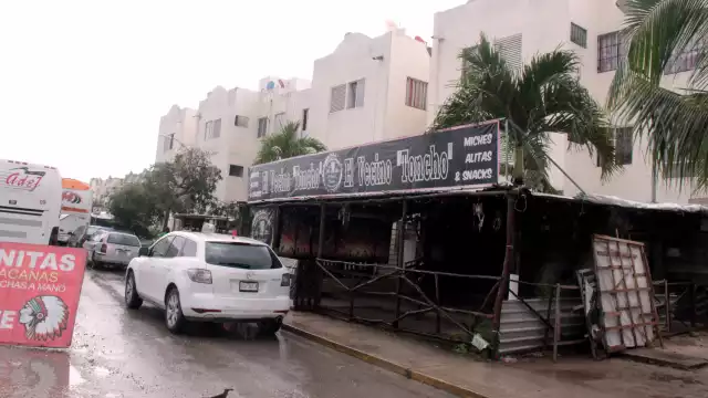 Vecinos comentaron que están acostumbrados a ver todo tipo de negocios en sus fraccionamientos, sin que nadie los sancione por el giro o el ruido