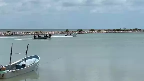 La Marina detecta lancha sospechosa de pesca ilegal en Seybaplaya