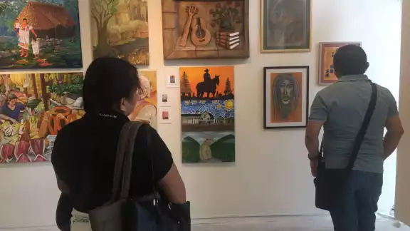 Durante el evento también se resaltó la trayectoria de la galería Punto Cero, proyecto que capacita y promueve el trabajo de artistas de distintos municipios