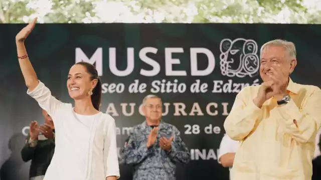 Claudia Sheinbaum junto a AMLO en Edzná