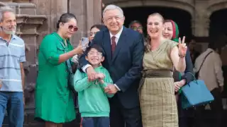 “En la democracia verdadera es el pueblo el que manda”, indicó el presidente López Obrador