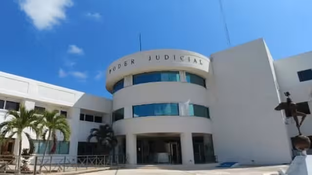 Señalan de uso de información privilegiada para inscripción.