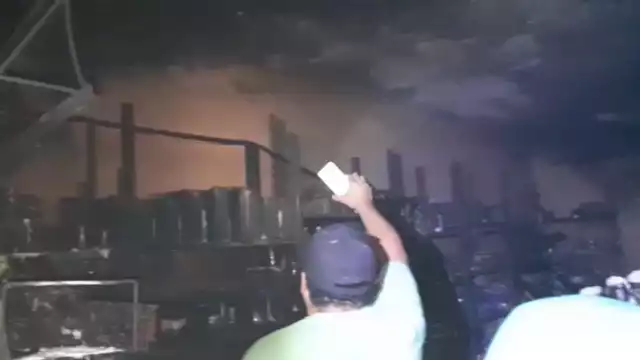 Una familia de Bacabchén perdió su patrimonio de más de 10 años en un incendio.