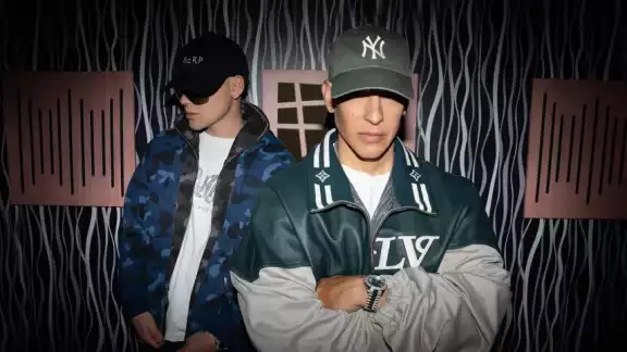 Esta es su primera colaboración.