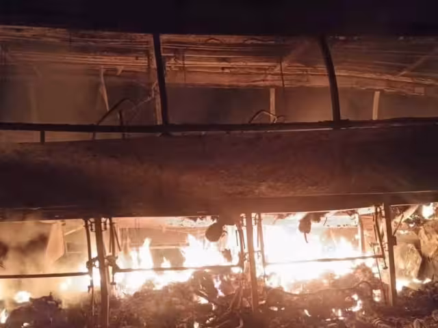 En el lugar del accidente se encontraron restos de los cuerpos que no levantó la autoridad