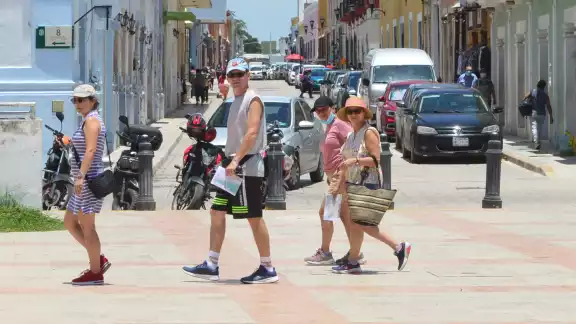 Los contagios se producen más con la movilidad de las personas.