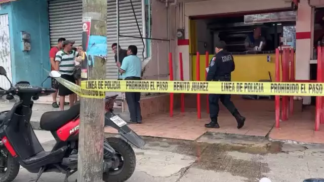 Hombre dispara a un negocio como amenaza de "derecho de piso" en Cancún