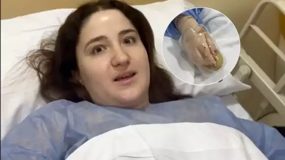 Una influencer fue llevada a urgencias tras tener un accidente lavando los trastes Una influencer fue llevada a urgencias tras tener un accidente lavando los trastes