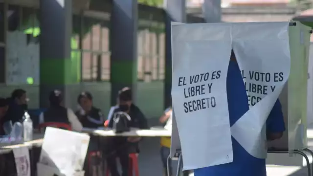 Instagram y Facebook promueven el voto en nueva actualización