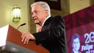 López Obrador defiende la honestidad de sus hijos y desmiente involucramiento de 'Bobby' en el Gobierno