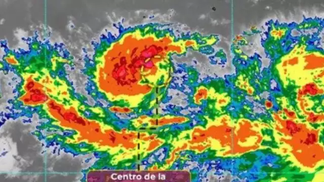 Así luce el centro de la Tormenta Tropical Emilia