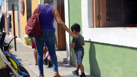 La autoridad debe investigar el entorno económico y social del menor. La autoridad debe investigar el entorno económico y social del menor.