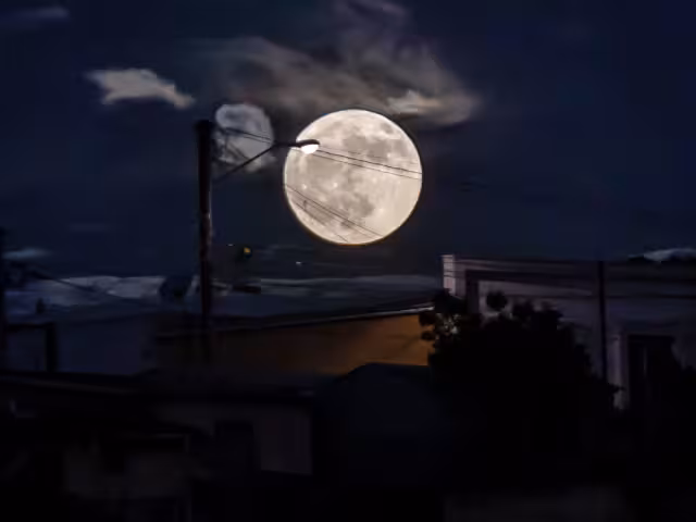 La luna se dejará ver en su máximo esplendor en los próximos días