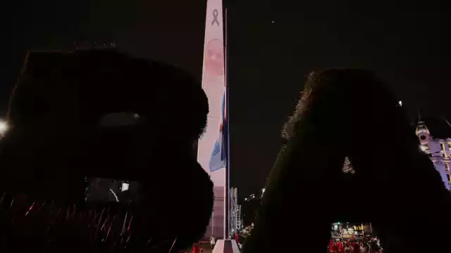 El Obelisco de Buenos Aires proyectó una imagen del Papa Francisco y una leyenda como imagen