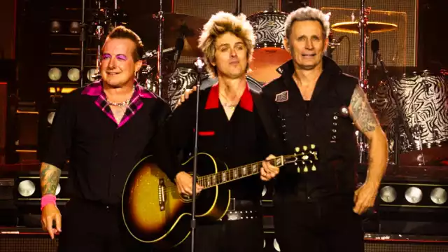 Green Day recibió como muchos otros famosos importantes su estrella en el Paseo de la Fama