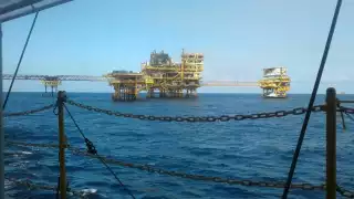 Desalojan plataforma Abkatún-D tras conato de incendio en la Sonda de Campeche