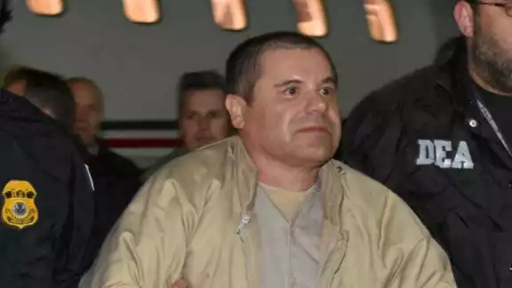 Familiares de Joaquín 'Chapo' Guzmán, habrían cruzado el viernes pasado a EU para entregarse al FBI Familiares de Joaquín 'Chapo' Guzmán, habrían cruzado el viernes pasado a EU para entregarse al FBI