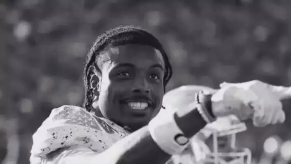 Khyree Jackson quien jugaría la próxima temporada de la NFL con los Vikingos de Minnesota falleció en un accidente automovilístico