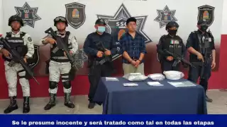 Aseguran drogas y a narcomenudista en Othón P. Blanco