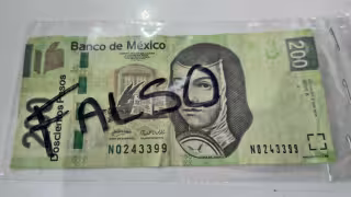 Comerciantes de Candelaria alertan sobre la circulación de billetes falsos en el municipio.