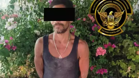 Un hombre fue sorprendido en el techo de una vivienda ajena en la colonia Ampliación Leovigildo Gómez, en Campeche.