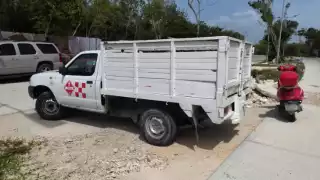 Debido a sus lesiones, el motociclista fue trasladado a un hospital después de ser atendido por paramédicos