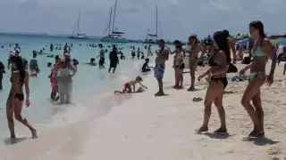 Hoteles de Isla Mujeres alcanzan hasta el 85% debido a las celebraciones de la fundación y promociones