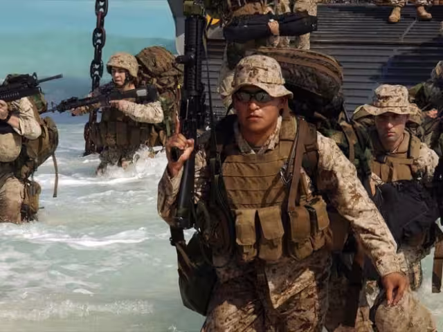 Celebran llegada del Ejército de EUA