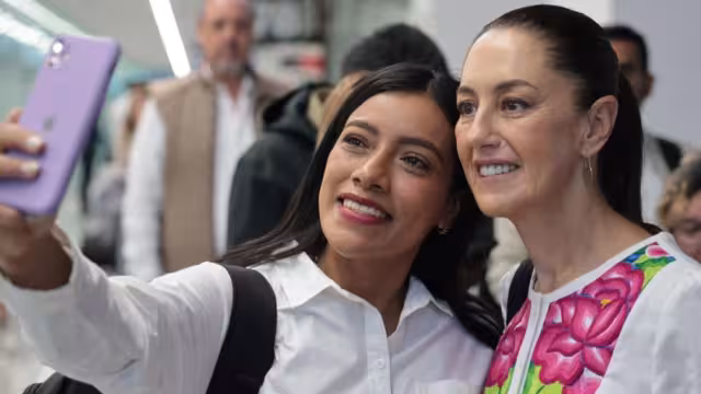 Esta mañana se retrasó el vuelo que llevaría a la virtual presidenta electa, Claudia Sheinbaum a Minatitlán, Veracruz