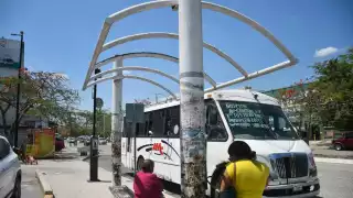Denuncian pésimos paraderos de camiones en Campeche 