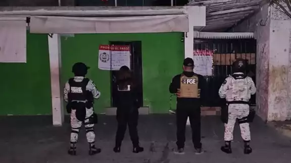 Elementos de la FGE y de la Guardia Nacional catearon el domicilio. Elementos de la FGE y de la Guardia Nacional catearon el domicilio.