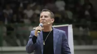  Julio César Chávez