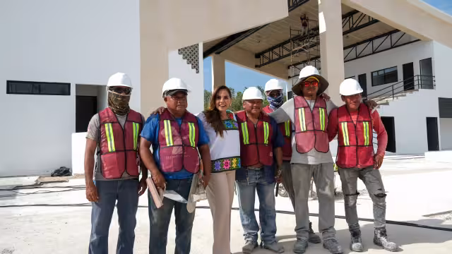 Mara Lezama encabeza supervisión de Fábrica de Artes y Oficios