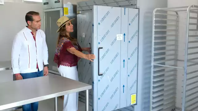 La gobernadora Mara Lezama inauguró la primera Universidad de Tulum.