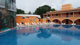 Denuncian gasto innecesario de IEQROO; ciudadanos expresan frustración 