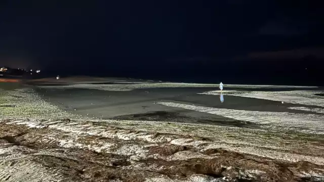 Residentes del puerto lograron documentar cómo el mar se alejó varios metros
