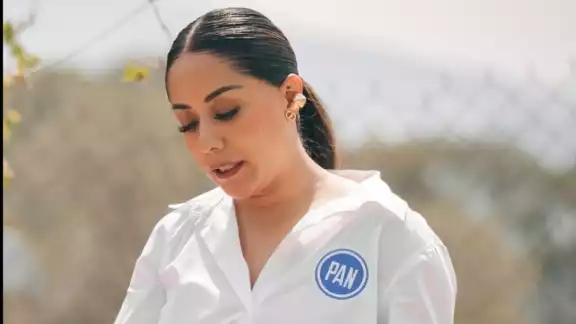 Evelín Mayén González, candidata del PAN a la alcaldía de Jilotzingo, Estado de México