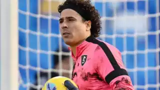 Memo Ochoa asegura que  tuvo varias  ofertas; tardó en elegir por escoger la mejor 