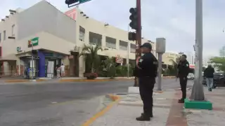  Alrededor de 100 policías de Cancún, permanecen en “capilla" por abuso de autoridad, robo o corrupción