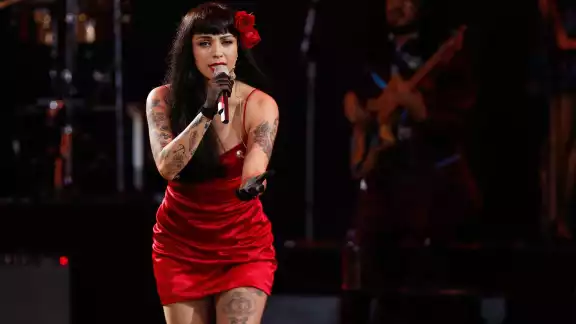 Mon Laferte se presentará este domingo en la Plaza Grande con un concierto gratuito como parte del Mérida Fest 2025