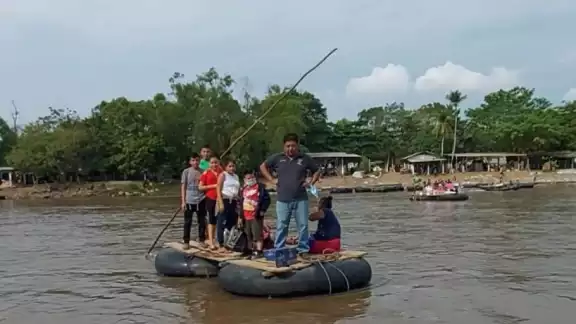 Debido a las lluviasa de los últimos días, el caudal del río Suchiate ha aumentado  por lo que se recomienda a migrantes a no arriesgar su vida